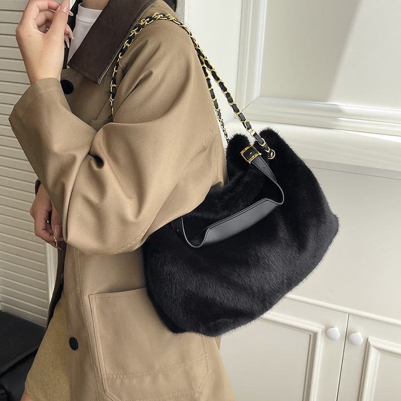 Large Capacity Fur Bag Women's Shoulder Messenger Bag