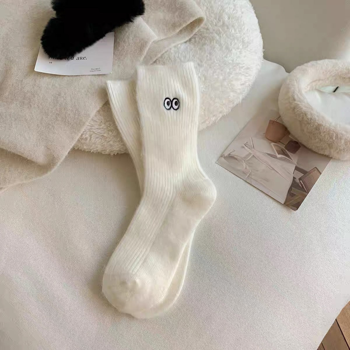 Autumn And Winter Small Eyes Mid-calf Plus Velvet Socks